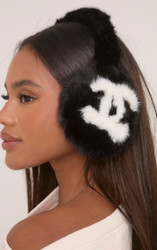 帽子 melt the lady logo earmuffs Logo Detail Ear Muffs In White Faux Fur | EGO US | EGO
