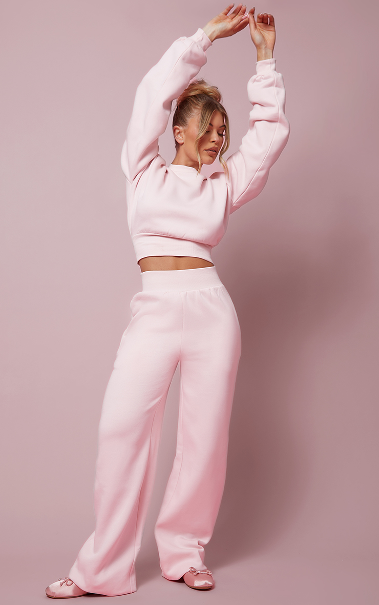 joie de vivre ドット　パンツ　berry style Joie SIlk Charmeause Trouser in Scarlet Red – Wendy Glez