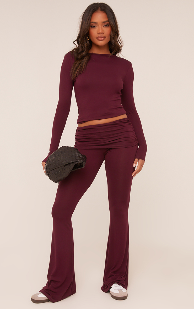 Fold Over Waistband Detail Flared Trousers In Burgundy