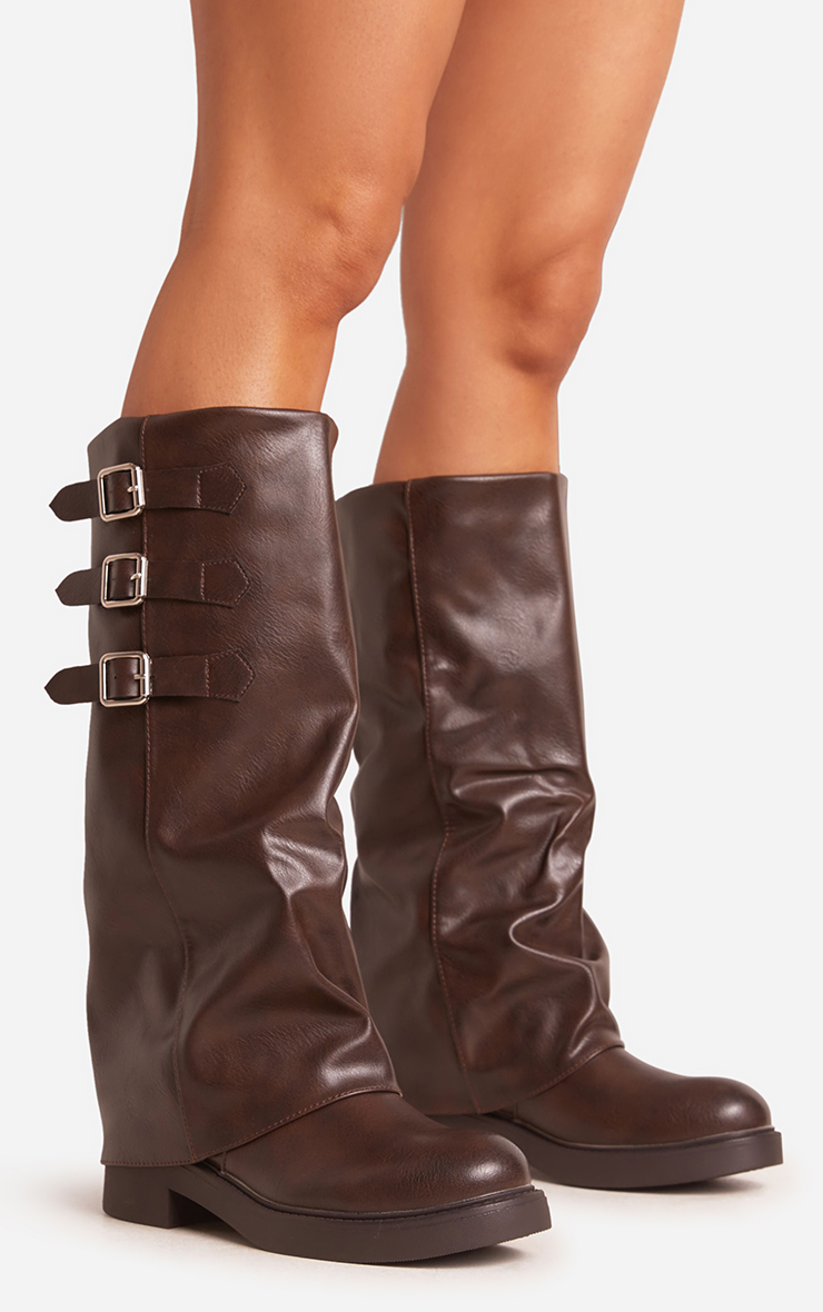 12-9-24-Footwear1847-