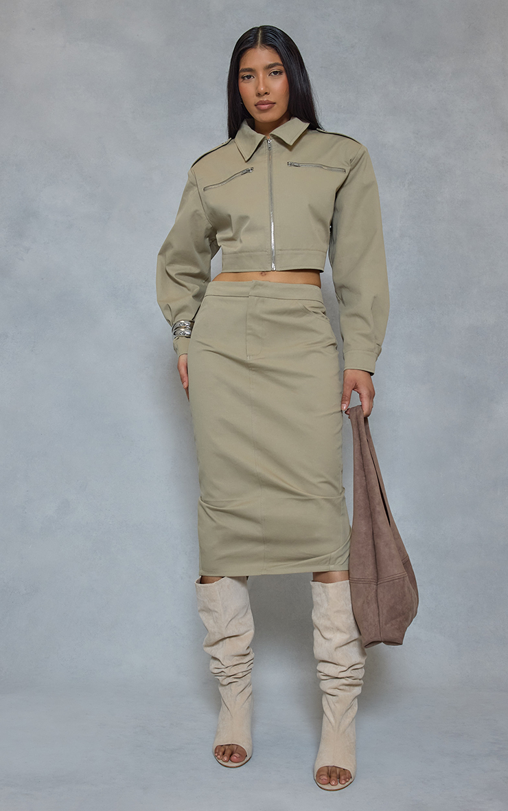 Mid Rise Utility Midi Skirt In Light Khaki Green