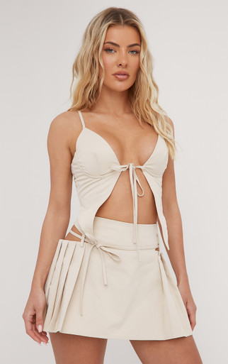 High Waist Strappy Cut Out Hip Detail Pleated Mini Skirt In