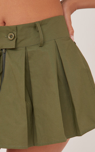 Mid Rise Pocket Detail Pleated Mini Skirt In Khaki Green Woven