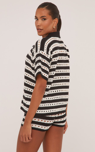 Short Sleeve Shirt In Black And White Stripe Crochet Knit