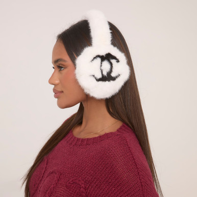 帽子 melt the lady logo earmuffs Logo Detail Ear Muffs In White Faux Fur | EGO US | EGO
