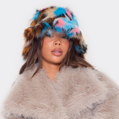 Annabelle Multicolor Fur Trim Hat AVI FAUX FUR HAT IN MULTI – AKIRA main image 4