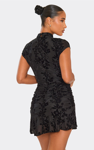 Keyhole Cut Out Ruched Detail Flippy Hem Mini Dress In Black