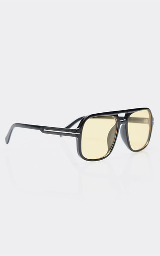 Oversized Yellow Tinted Lense Aviator Style Sunglasses In  display picture 3