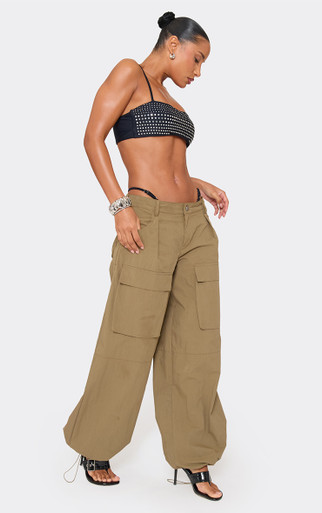 Mid Rise Pocket Front Detail Toggle Hem Cargo Trousers In Green
