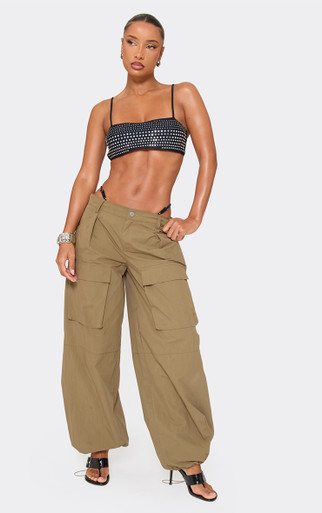 Mid Rise Pocket Front Detail Toggle Hem Cargo Trousers In Green