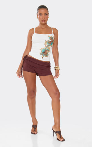 Scoop Neck Embroidered Flower Detail Cami Top In White | EGO EU | EGO