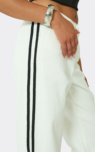 Low Rise Side Stripe Detail Straight Leg Trouser In White Denim
