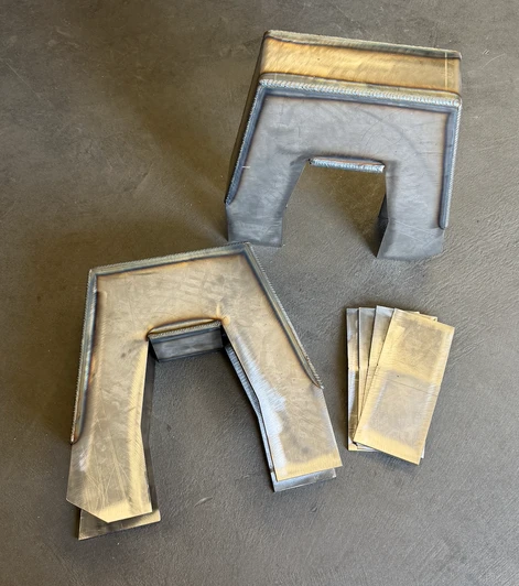 73-87 C10 FORMED STEP NOTCH - WELDED 