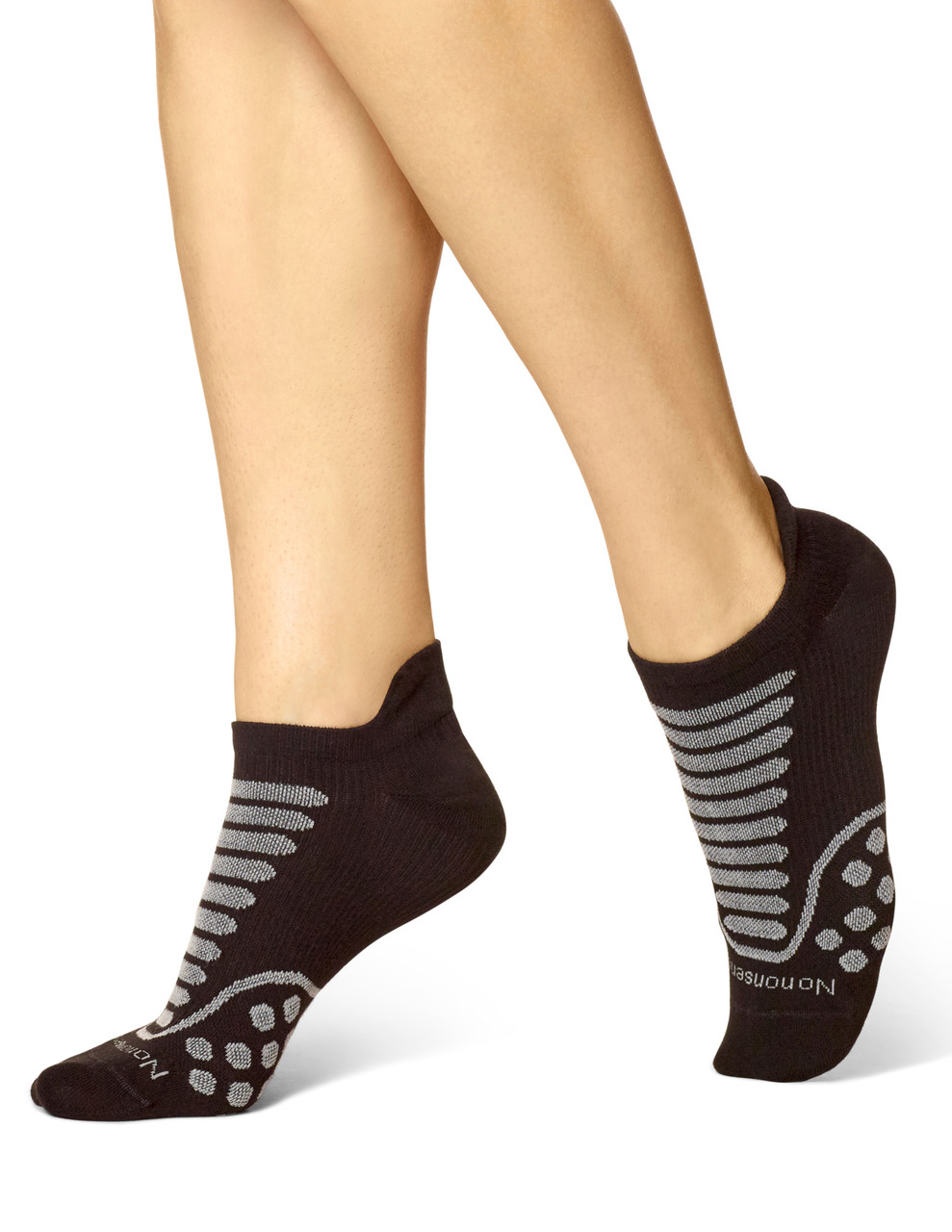 No Nonsense Soft & Breathable Womens Shoe Sizes 4-10 Memory Cushion Low  Profile No Show Socks 3 pr 3 ct