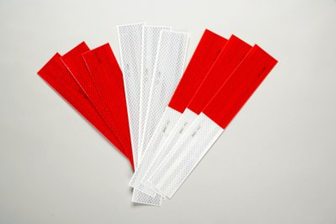 3M™ Diamond Grade™ Conspicuity Markings 983-326, Red/White, DOT, 2 in x 50 yd, Kiss-cut every 12 in