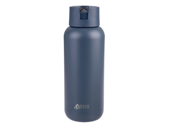 A drink bottle in navy blue with a secure lid and a small spout, featuring a logo on the front.