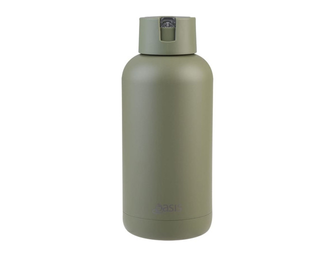 A drink bottle in matte olive green, featuring a secure lid and a small branding logo on the front.