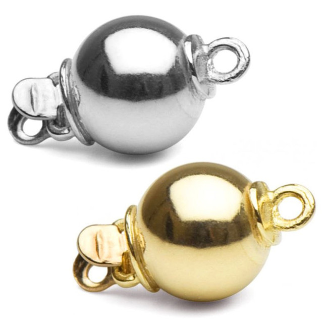 One lovely 14K ball clasp