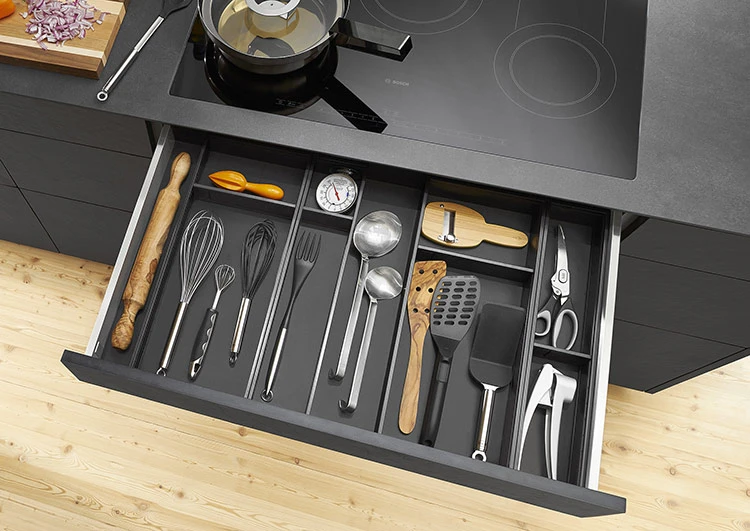 Frame cross dividers can be adjusted to suit different drawer contents