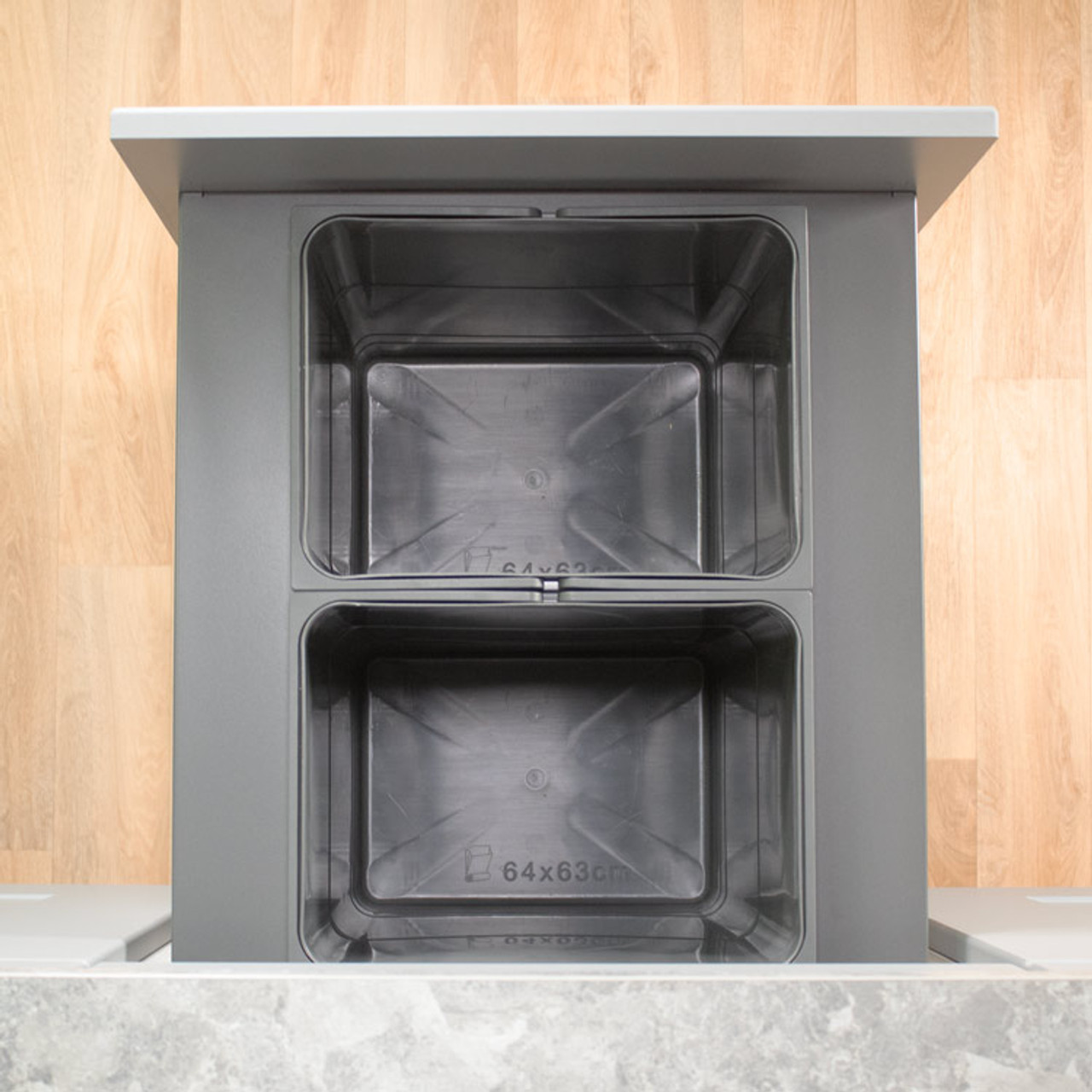 500mm Pull-Out LegraBin (52L)