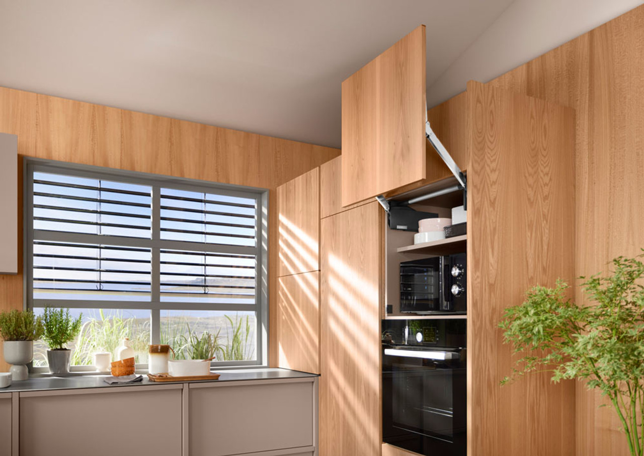Integrate microwave ovens into your design with AVENTOS HL