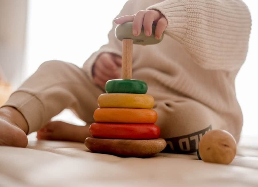qtoys classic stacking rings in action