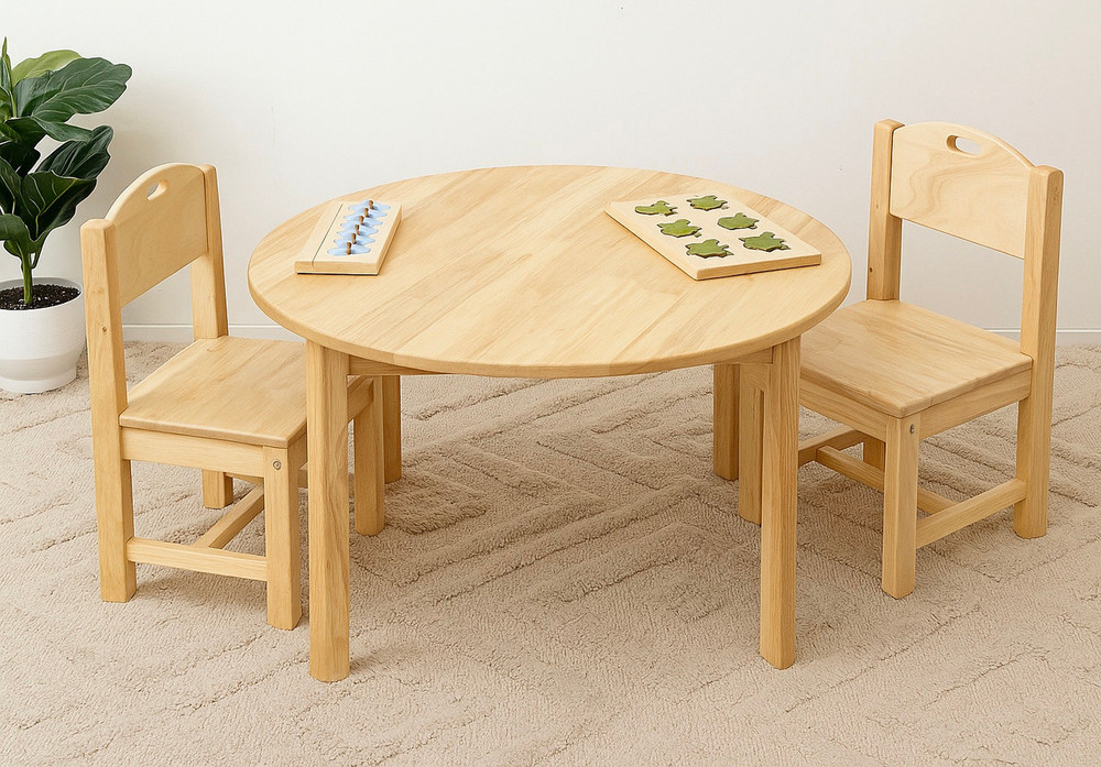 large round natural table and large chairs