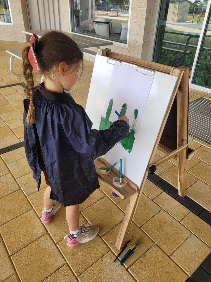 white board side of 5 in 1 easel