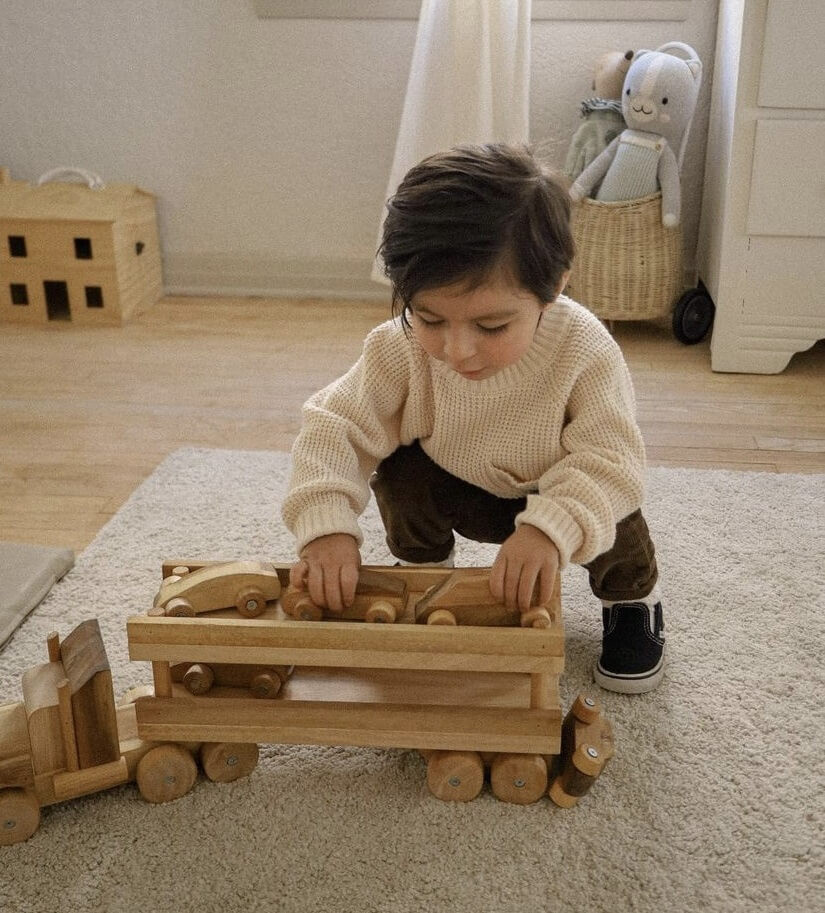 qtoys wooden transport truck