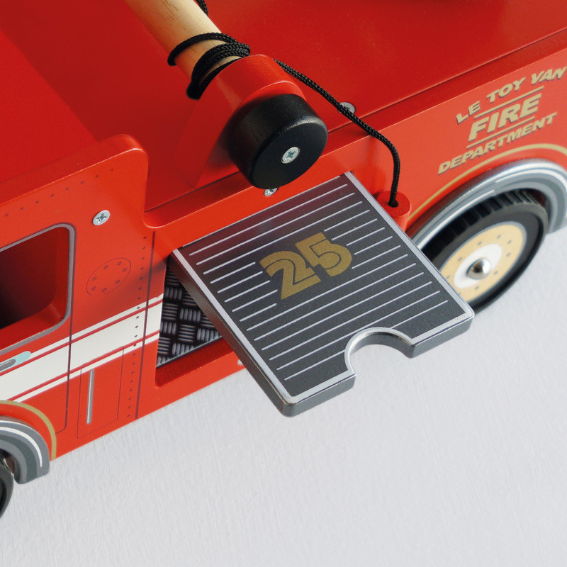 side door opens of le toy van wooden fire engine toy