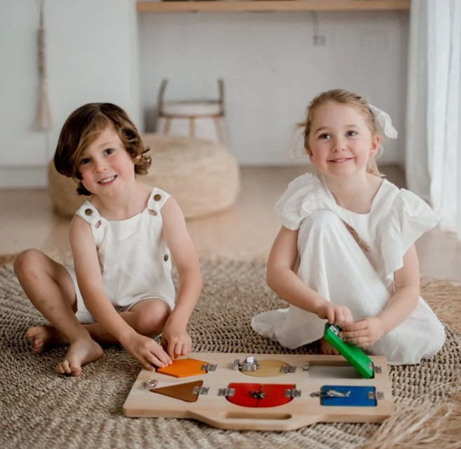 qtoys lock activity montessori board