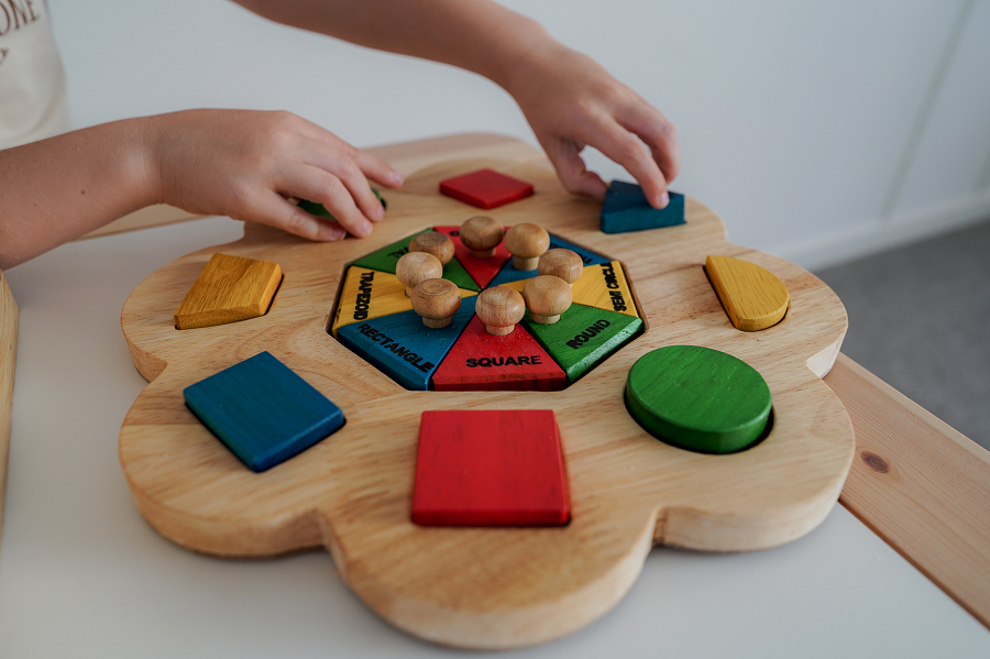 Qtoys Name A Shape Flower