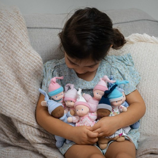 Bonikka Mini Dolls Set of 8 - image 15
