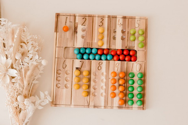 Qtoys Natural Counting Board 1