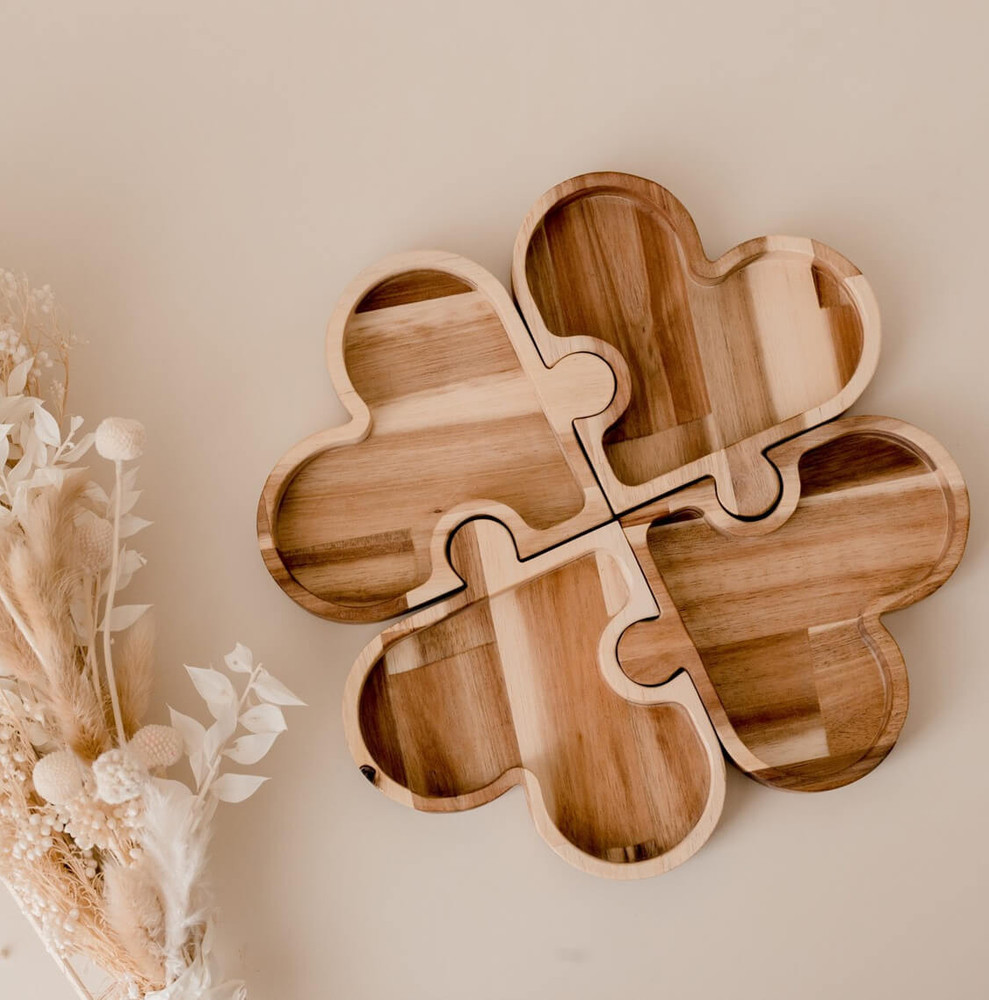 four leaf clover modular trays
