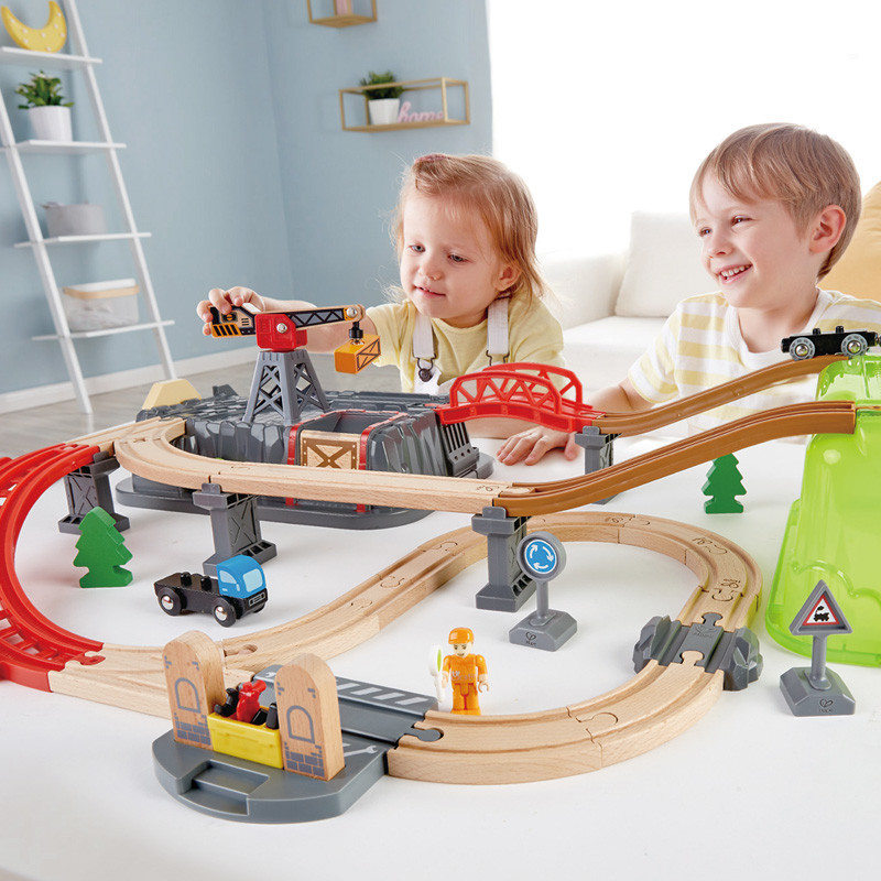hape railways bucket builder set in action