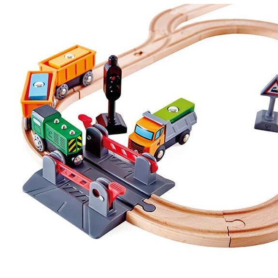 hape crossing and crain railway set bridge