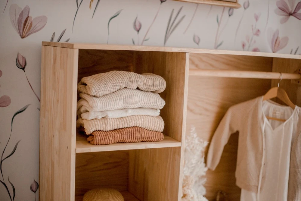 Qtoys Montessori Inspired Wardrobe