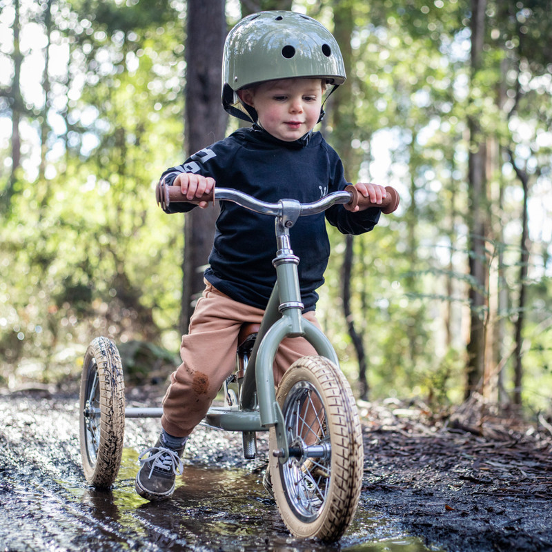 green cocconut trybike helmet