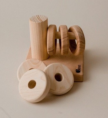 Qtoys Horizontal Hanger