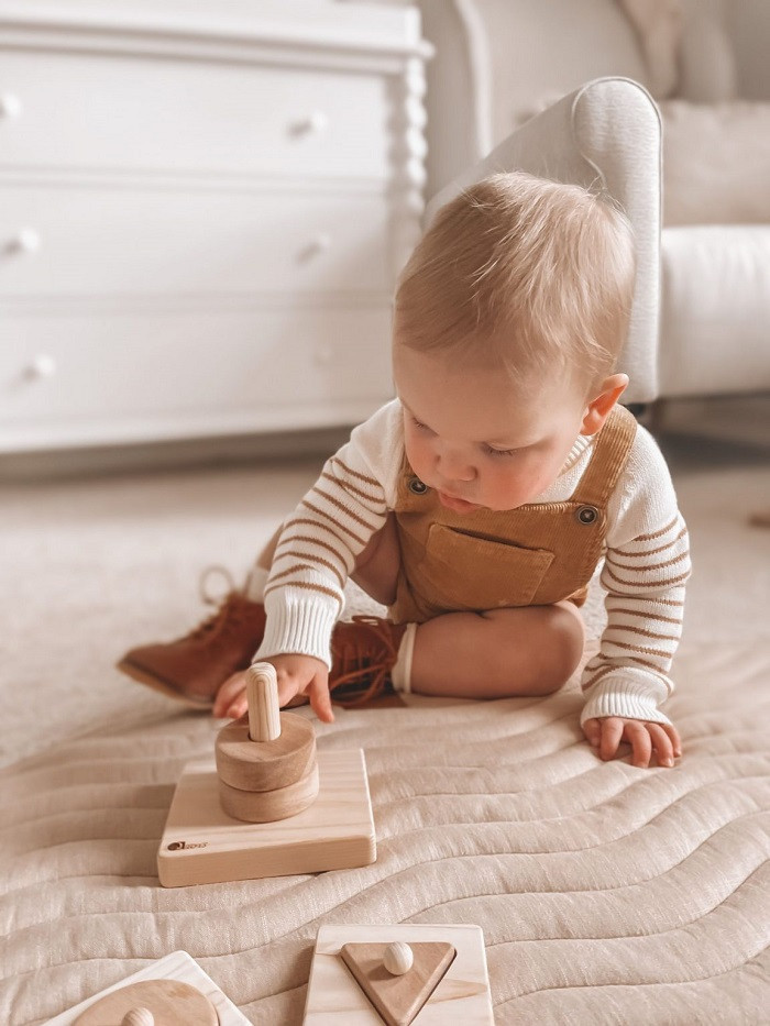 Qtoys Montessori Vertical ring stacker 4