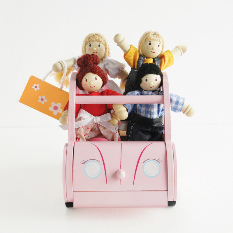 four dolls can be comfortable inside it