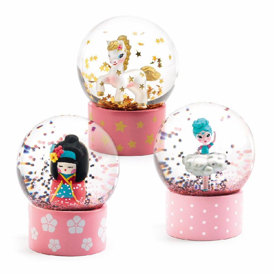 mini snow globes