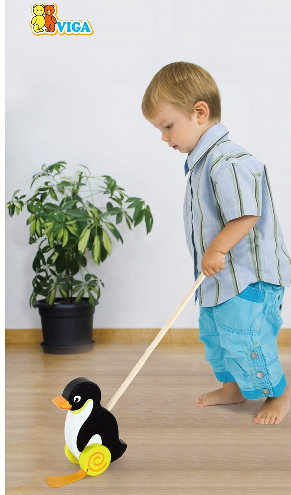 Viga Penguin Push Toy lets your child walk an adorable penguin with a flapping foot!