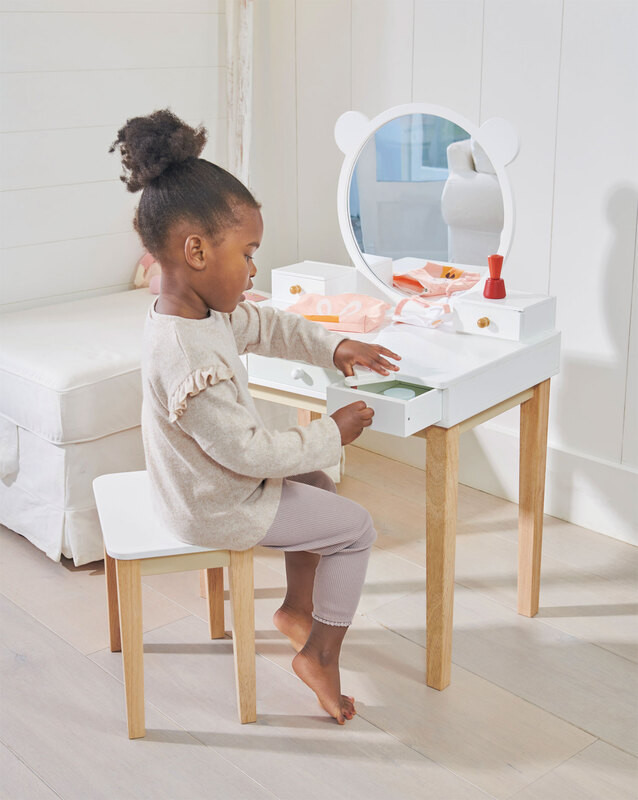 Pretend play with Forest Dressing Table