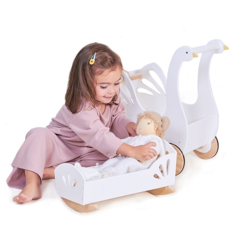 Tender Leaf Sweet Swan Pram 8