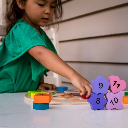 Kiddie Connect Clock Puzzle - image 8