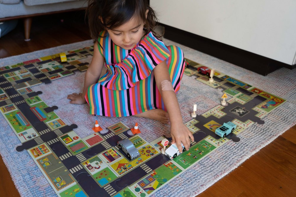 Djeco City Road 24pc Giant Pop-To-Play Puzzle - image 5