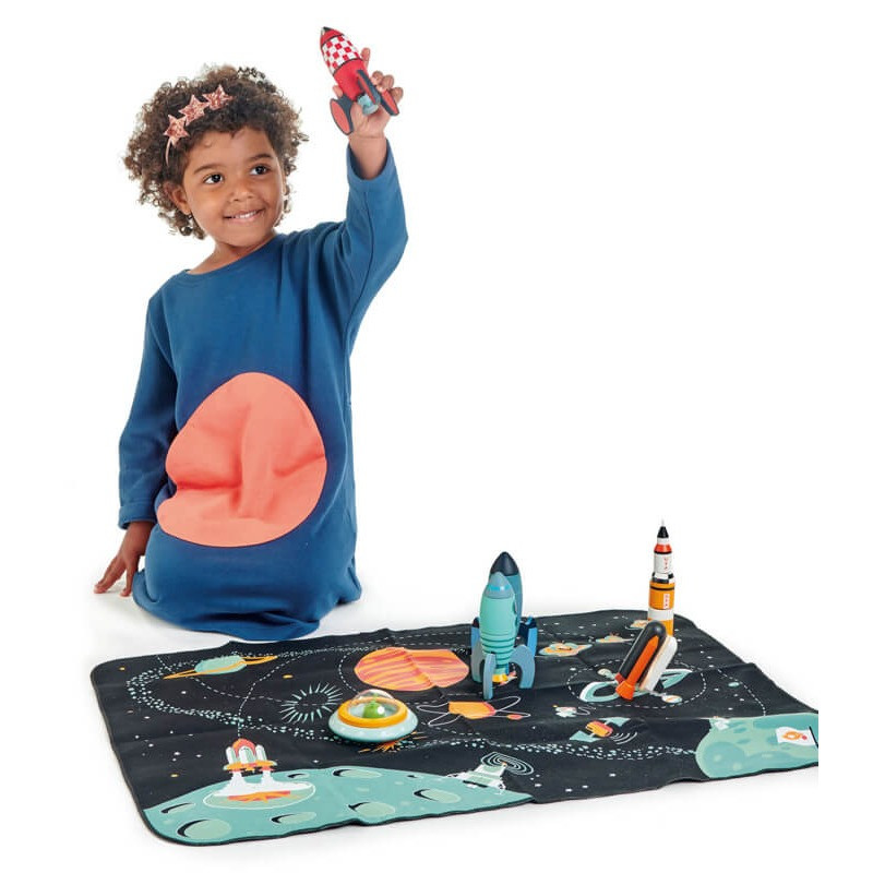 Tender Leaf Rocket Construction Set paired with Galaxy playmat