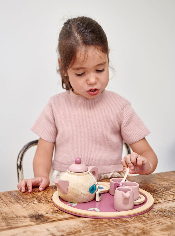 Child playing with Tender Leaf Birdie Tea Set
